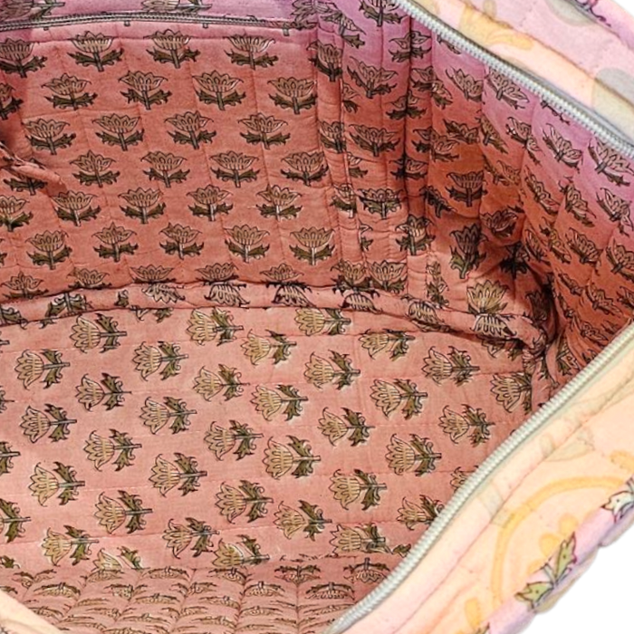 Peachy Floral Quilted Shoulder Bag