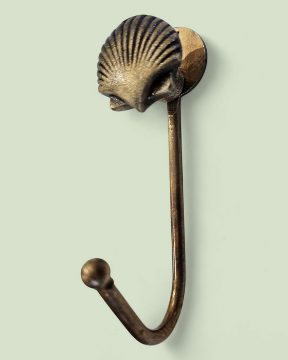Shell Iron Hook