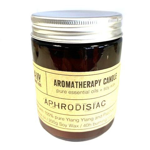 Aphrodisiac Aromatherapy Candle with Ylang Ylang and Patchouli Essential Oils