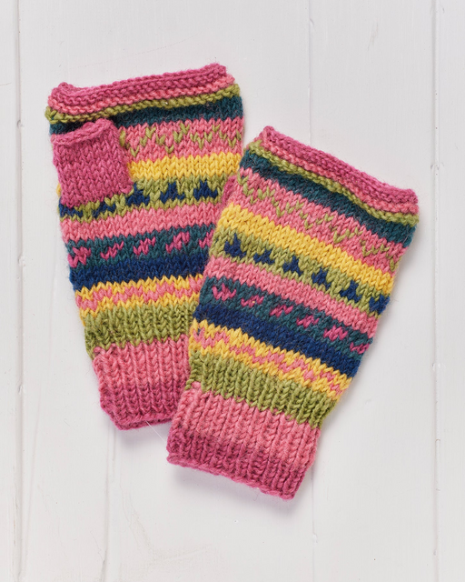 Pokhara Handwarmers, handknit