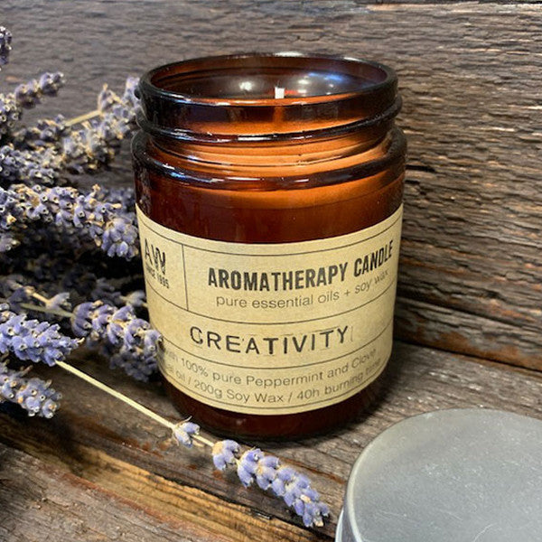 Creativity Aromatherapy Candle with Peppermint and Clove Essential Oils